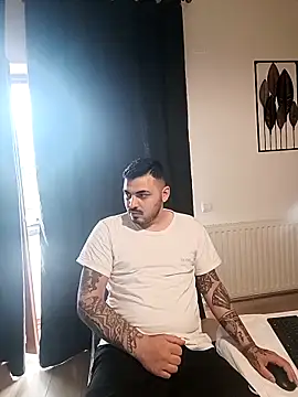 I amAhille online show from 04.01.26