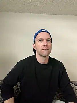 Luke James online show from 04.04.26