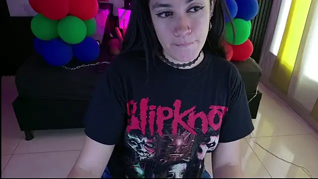 Snapshot of Darkrisnah chatting on 07.16.26 Darkrisnah online show from 07.16.26