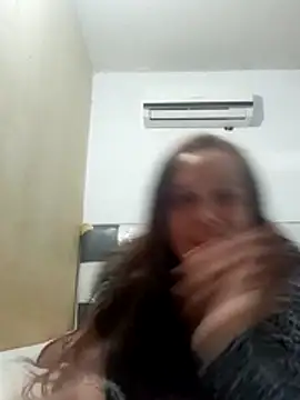 alexandra-queen online show from 04.04.26