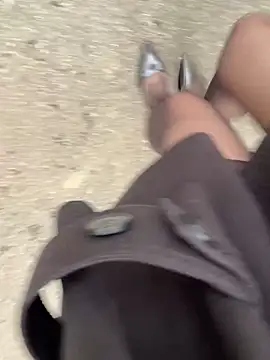 Snapshot of Lola666999 chatting on 04.01.26 Lola666999 online show from 04.01.26