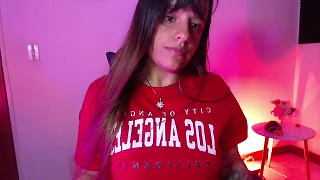 Ivvy Bloom online show from 06.03.26