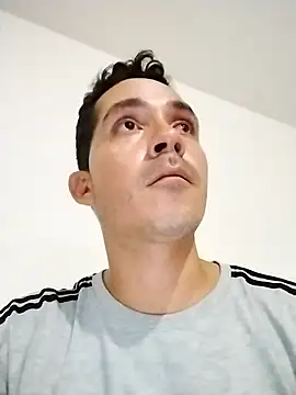 Gabriel leon33 online show from 04.08.26