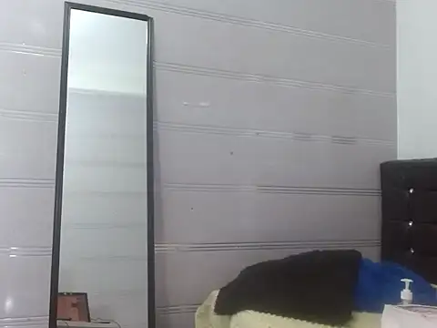 veronicaqueenxxx online show from 04.18.26