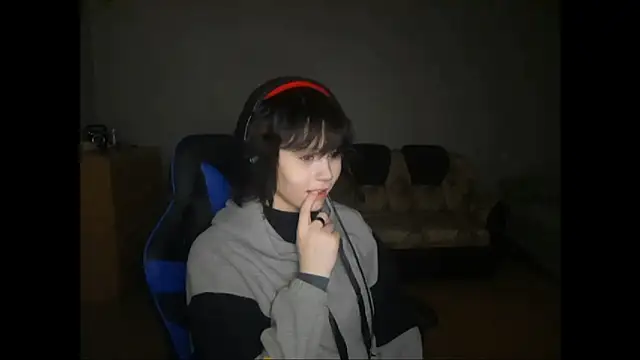 ShaynaLinley online show from 04.11.26