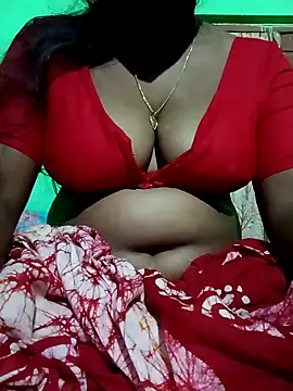 Snapshot of puja560 chatting on 04.09.26 puja560 online show from 04.09.26