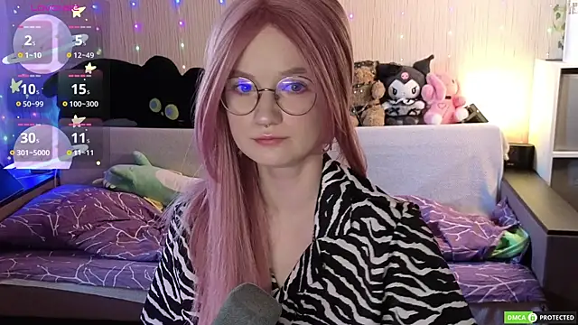 JulietFisher online show from 04.13.26