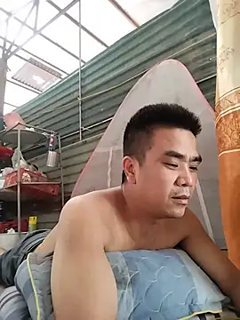 Snapshot of Tinh_love chatting on 07.17.26 Tinh love online show from 07.17.26