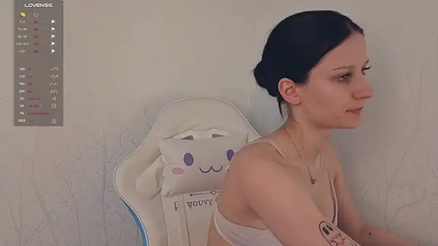 Addelin tarro online show from 04.11.26