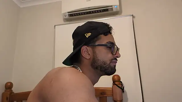 robin103666 online show from 04.04.26