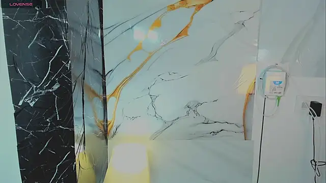 sophia vivass online show from 04.10.26