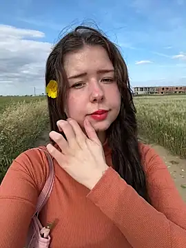 leiawifey online show from 04.10.26