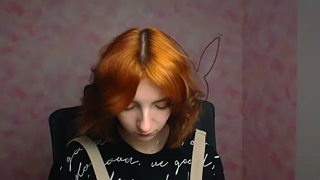 Butterfly Milly online show from 04.14.26