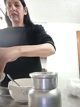 Snapshot of SamanthaRosse01_ chatting on 04.03.26 SamanthaRosse01 online show from 04.03.26