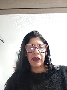 Snapshot of SamanthaRosse01_ chatting on 04.04.26 SamanthaRosse01 online show from 04.04.26