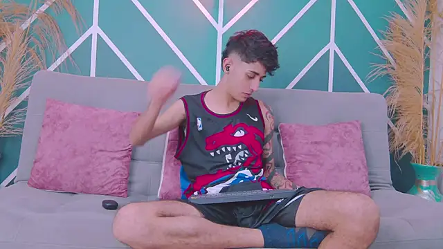 Martony Storm online show from 04.14.26