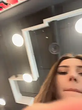 AnitaFly online show from 04.02.26