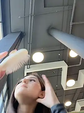 AnitaFly online show from 04.13.26