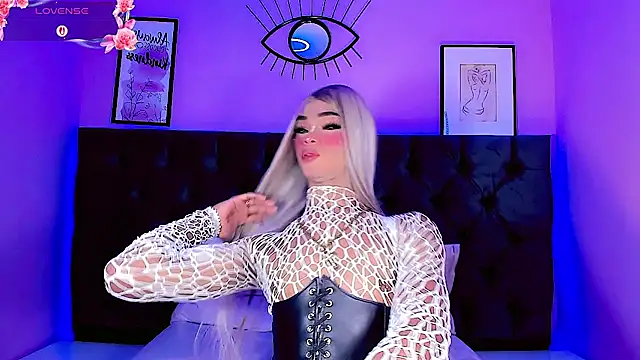 Kornylovee online show from 07.09.26