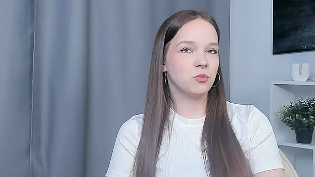 KiraGbur online show from 03.28.26