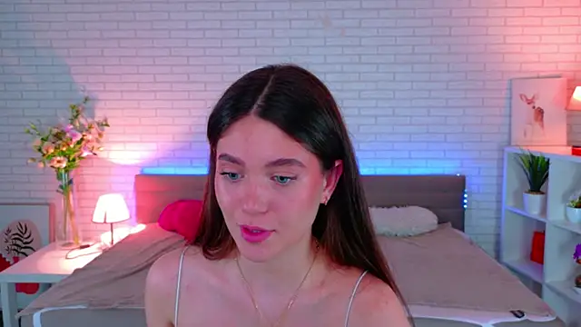 SunnyBloss online show from 04.18.26