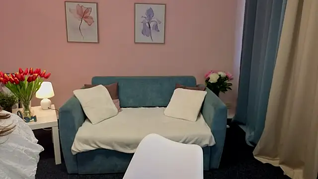 SunnyBloss online show from 06.24.26