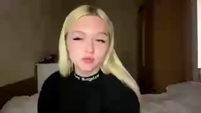 Sophia Blonde online show from 05.21.26