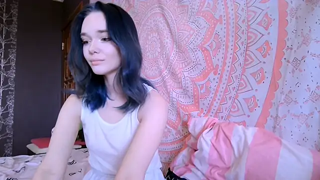 baby onface online show from 04.12.26