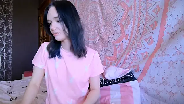 baby onface online show from 04.17.26