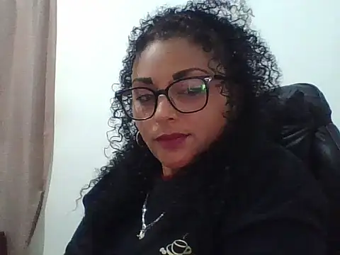 lachurca693 online show from 04.06.26