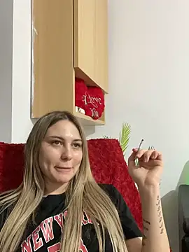 ScarlettMussee online show from 04.16.26