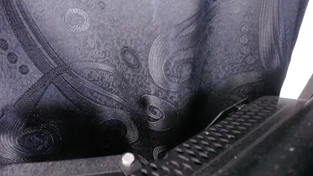 EiraLove online show from 04.17.26