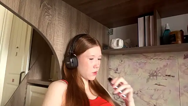 KiraNice1 online show from 04.13.26