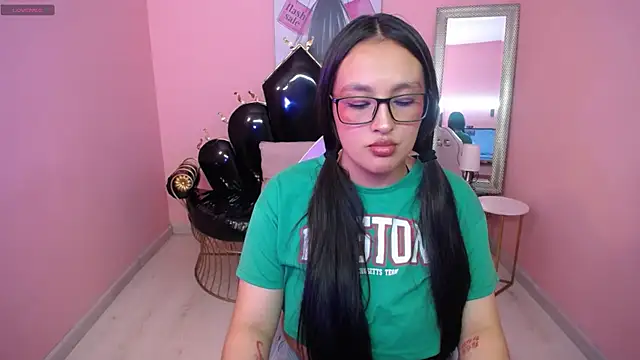 Snapshot of Celesstee_xx chatting on 04.14.26 Celesstee xx online show from 04.14.26