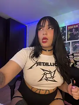 Hinataaa  online show from 04.07.26