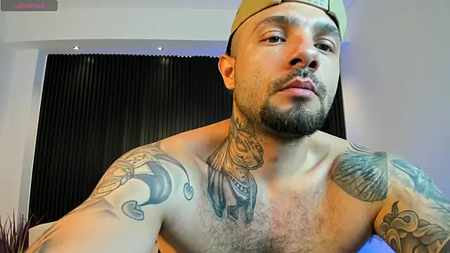 NICK OWEEN26 online show from 04.13.26