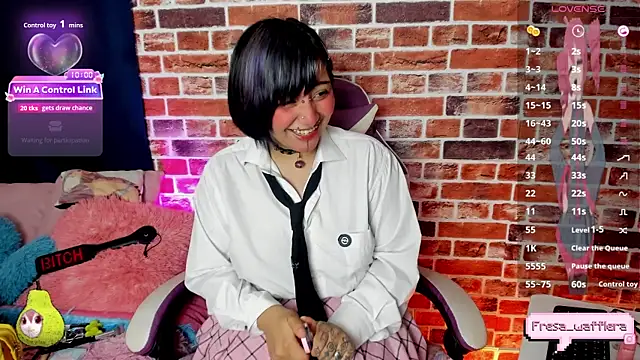 fresa Wafflera online show from 04.18.26