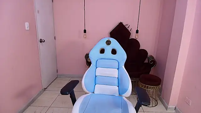 Soffi x x  online show from 04.17.26