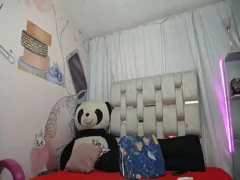 SELF DESTRUCCIONN online show from 04.04.26