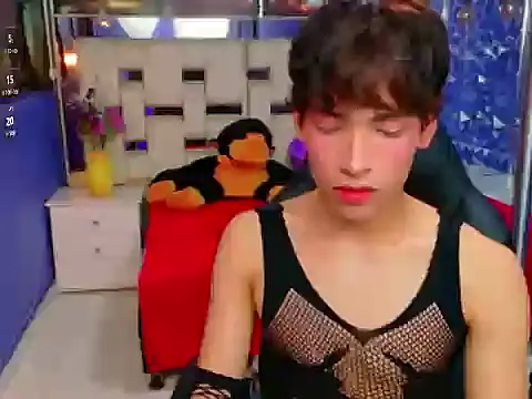 IsaacNovaa online show from 04.01.26