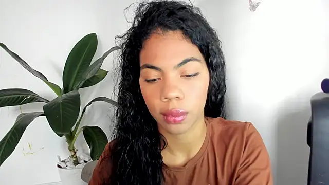 DakotaStills  online show from 04.14.26