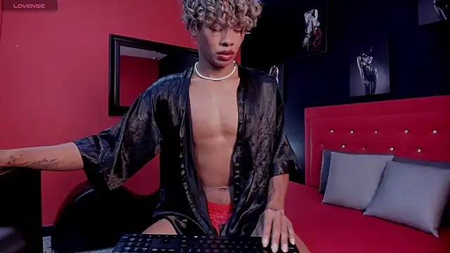 Henrikvermillion online show from 04.04.26