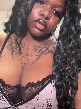 Nyla xox online show from 04.10.26