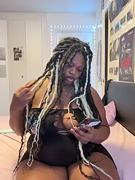 Nyla xox online show from 06.05.26
