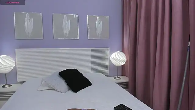 Mia Ebonyy online show from 03.26.26