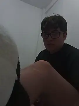 upssamuuu online show from 04.10.26