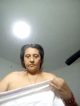 Merlyna Goldenss online show from 03.27.26