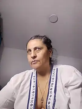 Merlyna Goldenss online show from 04.08.26