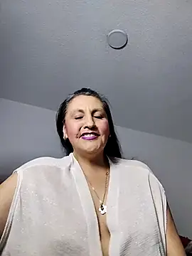 Merlyna Goldenss online show from 04.10.26