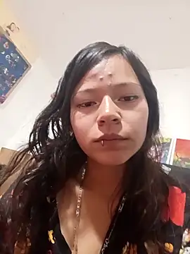 Ninffa sweet21 online show from 04.16.26